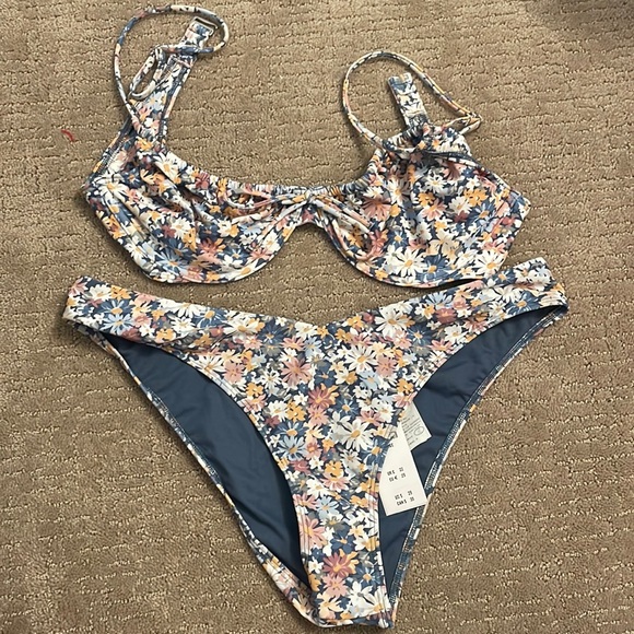 Abercrombie & Fitch Swim Nwt Abercrombie Bikini Floral Poshmark
